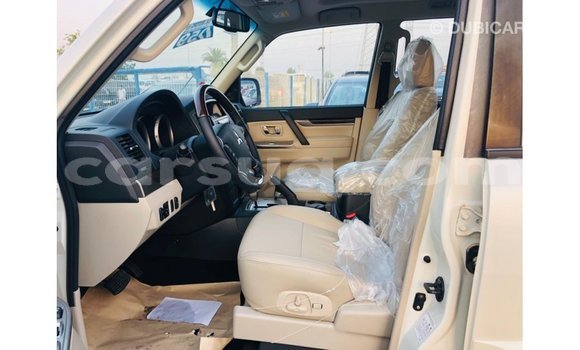 Buy Import Mitsubishi Pajero White Car in Import - Dubai in Barh el Gazel Buy Import Mitsubishi Pajero White Car in Import - Dubai in Barh el Gazel