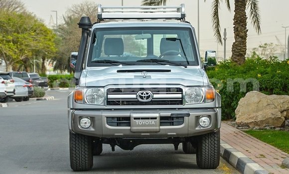 Acheter Import Voiture Toyota Land Cruiser Autre à Import - Dubai, Barh el Gazel