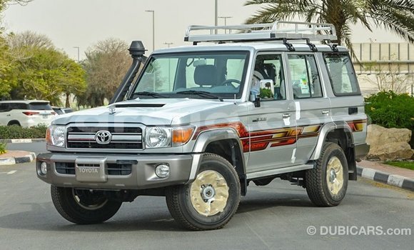 Acheter Import Voiture Toyota Land Cruiser Autre à Import - Dubai, Barh el Gazel Acheter Import Voiture Toyota Land Cruiser Autre à Import - Dubai, Barh el Gazel