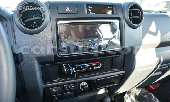 Acheter Import Voiture Toyota Land Cruiser Autre à Import - Dubai, Barh el Gazel Acheter Import Voiture Toyota Land Cruiser Autre à Import - Dubai, Barh el Gazel