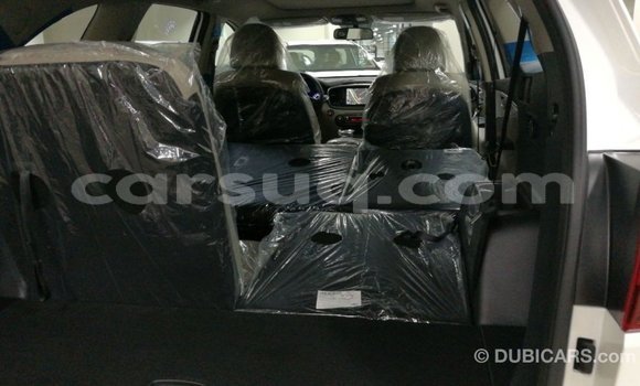 Acheter Import Voiture Kia Sorento Blanc à Import - Dubai, Barh el Gazel Acheter Import Voiture Kia Sorento Blanc à Import - Dubai, Barh el Gazel