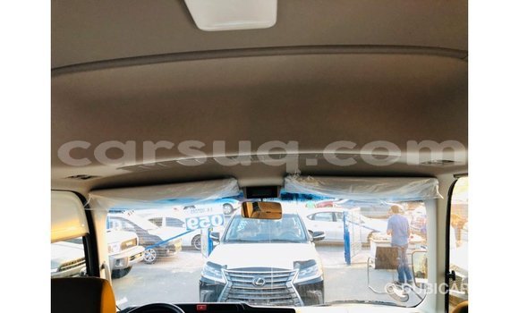 Acheter Import Voiture Toyota Coaster Blanc à Import - Dubai, Barh el Gazel Acheter Import Voiture Toyota Coaster Blanc à Import - Dubai, Barh el Gazel