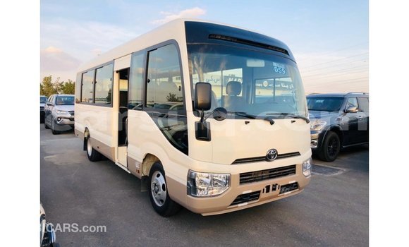 Acheter Import Voiture Toyota Coaster Blanc à Import - Dubai, Barh el Gazel Acheter Import Voiture Toyota Coaster Blanc à Import - Dubai, Barh el Gazel