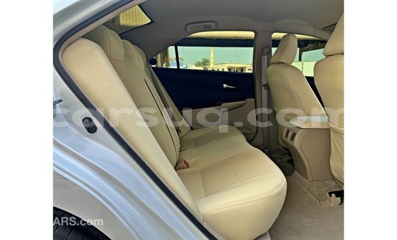 Acheter Import Voiture Toyota Camry Blanc à Import - Dubai, Barh el Gazel Acheter Import Voiture Toyota Camry Blanc à Import - Dubai, Barh el Gazel