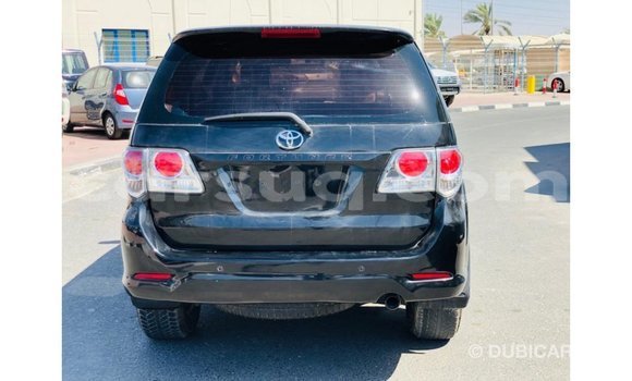 Acheter Import Voiture Toyota Fortuner Noir à Import - Dubai, Barh el Gazel Acheter Import Voiture Toyota Fortuner Noir à Import - Dubai, Barh el Gazel