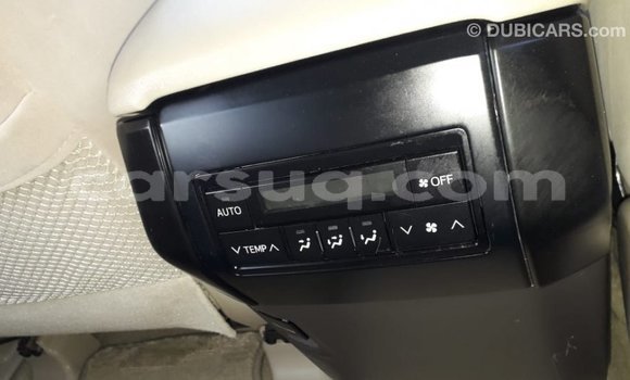 Acheter Import Voiture Toyota Prado Blanc à Import - Dubai, Barh el Gazel Acheter Import Voiture Toyota Prado Blanc à Import - Dubai, Barh el Gazel