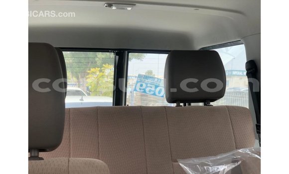 Acheter Import Voiture Toyota Land Cruiser Autre à Import - Dubai, Barh el Gazel Acheter Import Voiture Toyota Land Cruiser Autre à Import - Dubai, Barh el Gazel