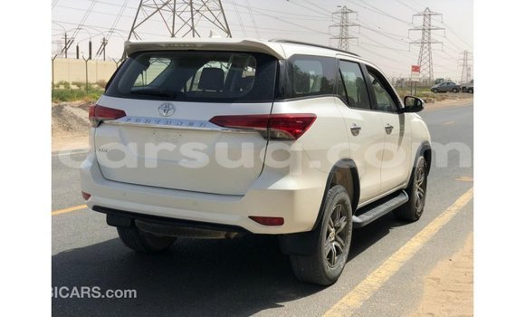 Buy Import Toyota Fortuner White Car in Import - Dubai in Barh el Gazel Buy Import Toyota Fortuner White Car in Import - Dubai in Barh el Gazel