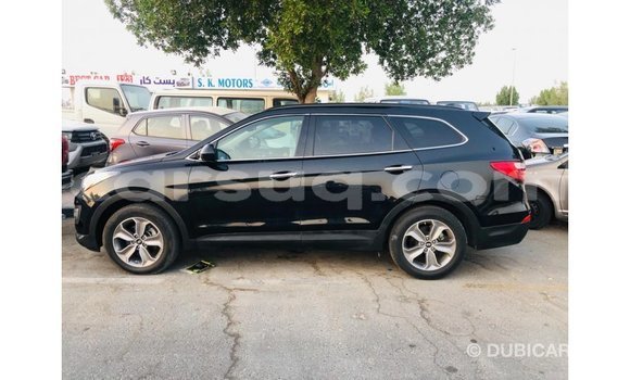 Acheter Import Voiture Hyundai Santa Fe Noir à Import - Dubai, Barh el Gazel Acheter Import Voiture Hyundai Santa Fe Noir à Import - Dubai, Barh el Gazel