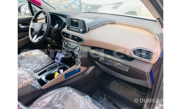 Acheter Import Voiture Hyundai Santa Fe Vert à Import - Dubai, Barh el Gazel Acheter Import Voiture Hyundai Santa Fe Vert à Import - Dubai, Barh el Gazel