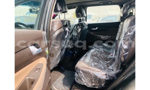 Acheter Import Voiture Hyundai Santa Fe Vert à Import - Dubai, Barh el Gazel Acheter Import Voiture Hyundai Santa Fe Vert à Import - Dubai, Barh el Gazel