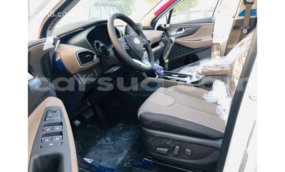 Acheter Import Voiture Hyundai Santa Fe Blanc à Import - Dubai, Barh el Gazel Acheter Import Voiture Hyundai Santa Fe Blanc à Import - Dubai, Barh el Gazel