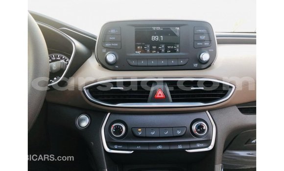 Acheter Import Voiture Hyundai Santa Fe Blanc à Import - Dubai, Barh el Gazel Acheter Import Voiture Hyundai Santa Fe Blanc à Import - Dubai, Barh el Gazel