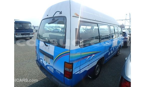 Acheter Import Voiture Nissan Caravan Blanc à Import - Dubai, Barh el Gazel Acheter Import Voiture Nissan Caravan Blanc à Import - Dubai, Barh el Gazel