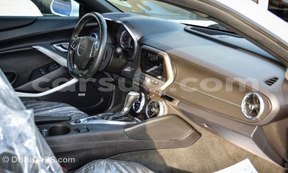 Acheter Import Voiture Chevrolet Camaro Blanc à Import - Dubai, Barh el Gazel Acheter Import Voiture Chevrolet Camaro Blanc à Import - Dubai, Barh el Gazel