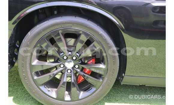 Acheter Import Voiture Dodge Challenger Noir à Import - Dubai, Barh el Gazel Acheter Import Voiture Dodge Challenger Noir à Import - Dubai, Barh el Gazel
