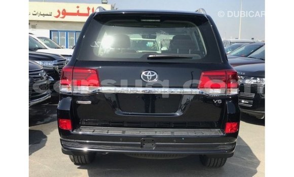 Acheter Import Voiture Toyota Land Cruiser Noir à Import - Dubai, Barh el Gazel Acheter Import Voiture Toyota Land Cruiser Noir à Import - Dubai, Barh el Gazel