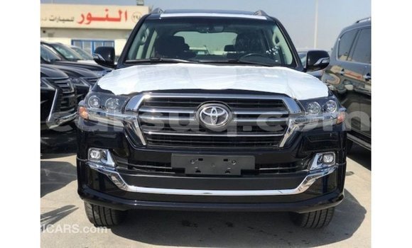 Acheter Import Voiture Toyota Land Cruiser Noir à Import - Dubai, Barh el Gazel Acheter Import Voiture Toyota Land Cruiser Noir à Import - Dubai, Barh el Gazel