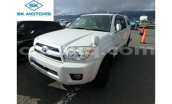 Buy Import Toyota Hilux White Car in Import - Dubai in Barh el Gazel Buy Import Toyota Hilux White Car in Import - Dubai in Barh el Gazel