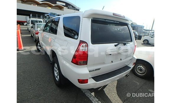 Acheter Import Voiture Toyota Hilux Blanc à Import - Dubai, Barh el Gazel Acheter Import Voiture Toyota Hilux Blanc à Import - Dubai, Barh el Gazel
