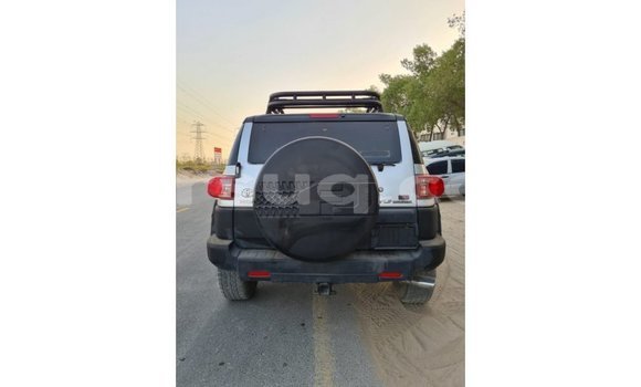 Acheter Import Voiture Toyota FJ Cruiser Autre à Import - Dubai, Barh el Gazel Acheter Import Voiture Toyota FJ Cruiser Autre à Import - Dubai, Barh el Gazel