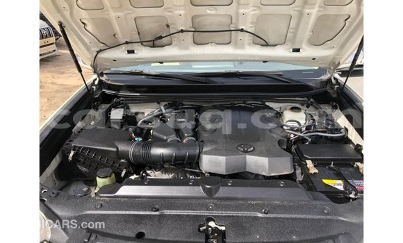 Buy Import Toyota Prado White Car in Import - Dubai in Barh el Gazel Buy Import Toyota Prado White Car in Import - Dubai in Barh el Gazel