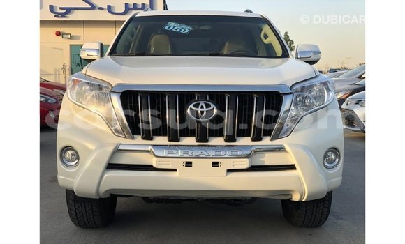 Acheter Import Voiture Toyota Prado Blanc à Import - Dubai, Barh el Gazel Acheter Import Voiture Toyota Prado Blanc à Import - Dubai, Barh el Gazel