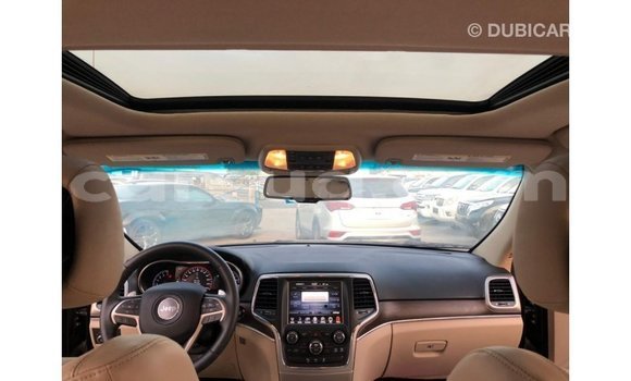 Acheter Import Voiture Jeep Grand Cherokee Noir à Import - Dubai, Barh el Gazel Acheter Import Voiture Jeep Grand Cherokee Noir à Import - Dubai, Barh el Gazel