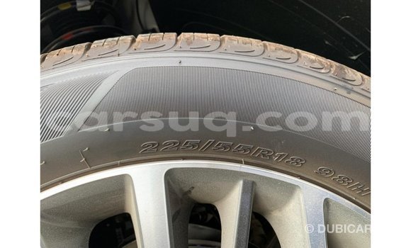 Buy Import Hyundai Tucson White Car in Import - Dubai in Barh el Gazel Buy Import Hyundai Tucson White Car in Import - Dubai in Barh el Gazel