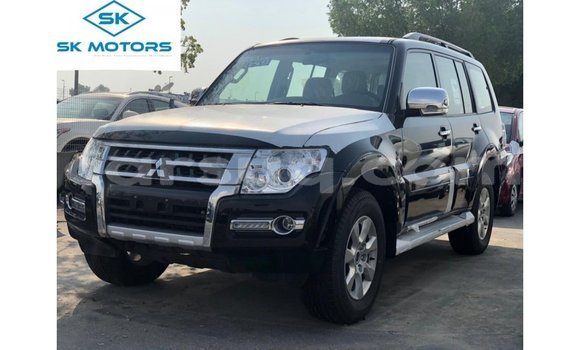 Acheter Import Voiture Mitsubishi Pajero Noir à Import - Dubai, Barh el Gazel