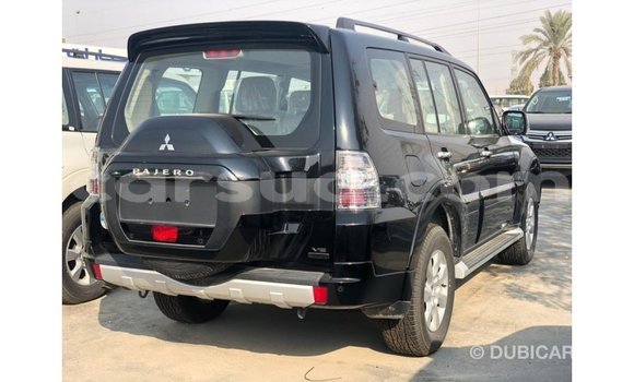 Acheter Import Voiture Mitsubishi Pajero Noir à Import - Dubai, Barh el Gazel Acheter Import Voiture Mitsubishi Pajero Noir à Import - Dubai, Barh el Gazel