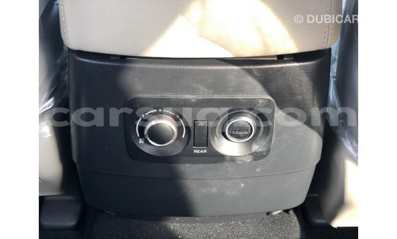 Acheter Import Voiture Mitsubishi Pajero Noir à Import - Dubai, Barh el Gazel Acheter Import Voiture Mitsubishi Pajero Noir à Import - Dubai, Barh el Gazel