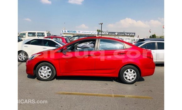 Acheter Import Voiture Hyundai Accent Rouge à Import - Dubai, Barh el Gazel Acheter Import Voiture Hyundai Accent Rouge à Import - Dubai, Barh el Gazel