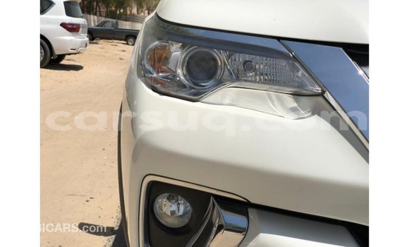 Buy Import Toyota Fortuner White Car in Import - Dubai in Barh el Gazel Buy Import Toyota Fortuner White Car in Import - Dubai in Barh el Gazel