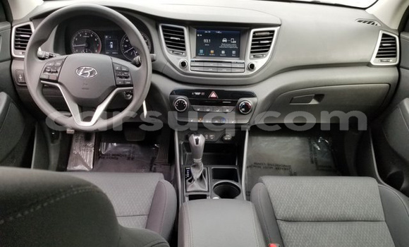 Acheter Occasion Voiture Hyundai Tucson Bleu à Abéché, Ouaddai Region Acheter Occasion Voiture Hyundai Tucson Bleu à Abéché, Ouaddai Region