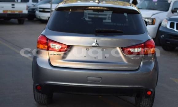 Acheter Occasion Voiture Mitsubishi Outlander Gris à Ati, Batha Region Acheter Occasion Voiture Mitsubishi Outlander Gris à Ati, Batha Region