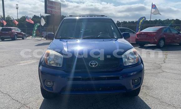 Acheter Occasion Voiture Toyota RAV4 Bleu à Abéché, Ouaddai Region Acheter Occasion Voiture Toyota RAV4 Bleu à Abéché, Ouaddai Region