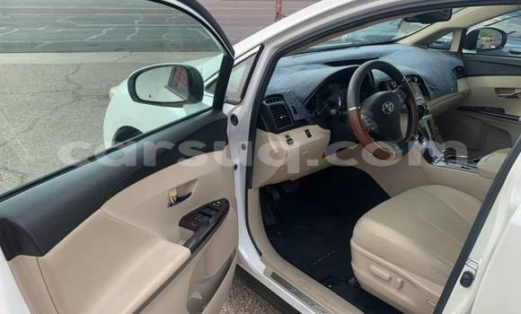 Acheter Occasion Voiture Toyota Venza Blanc à Benoy, Tandjile Acheter Occasion Voiture Toyota Venza Blanc à Benoy, Tandjile