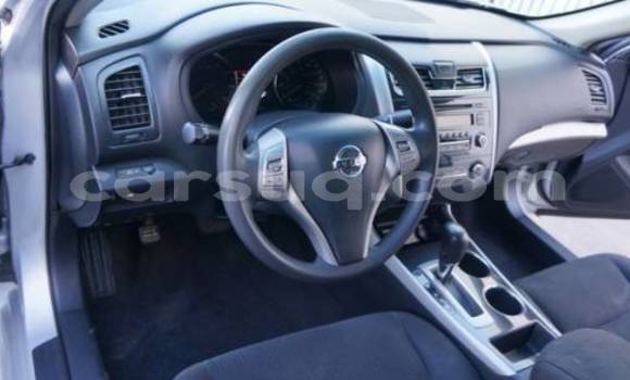 Acheter Occasion Voiture Nissan Altima Autre à Faya–Largeau, Borkou Region Acheter Occasion Voiture Nissan Altima Autre à Faya–Largeau, Borkou Region