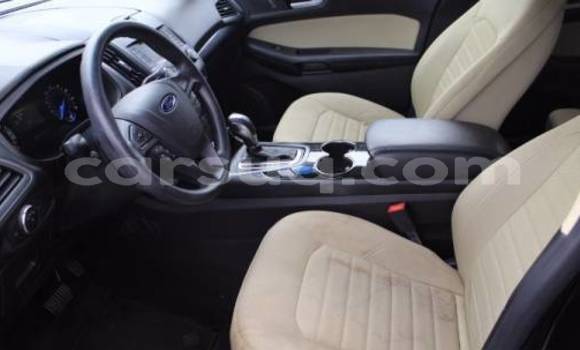 Acheter Import Voiture Ford Edge Noir à Am Djarass, Ennedi-Est Acheter Import Voiture Ford Edge Noir à Am Djarass, Ennedi-Est