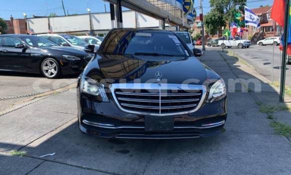 Acheter Import Voiture Mercedes‒Benz S–Class Noir à N'Djamena, Chari-Baguirmi