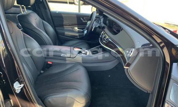 Acheter Import Voiture Mercedes‒Benz S–Class Noir à N'Djamena, Chari-Baguirmi Acheter Import Voiture Mercedes‒Benz S–Class Noir à N'Djamena, Chari-Baguirmi