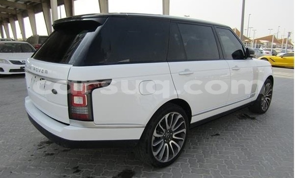 Buy Used Land Rover Range Rover White Car in Abou Deia in Salamat Buy Used Land Rover Range Rover White Car in Abou Deia in Salamat