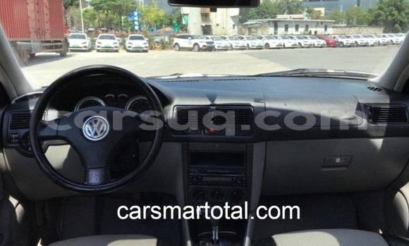 Acheter Occasion Voiture Volkswagen Golf Bleu à Am Djarass, Ennedi-Est Acheter Occasion Voiture Volkswagen Golf Bleu à Am Djarass, Ennedi-Est