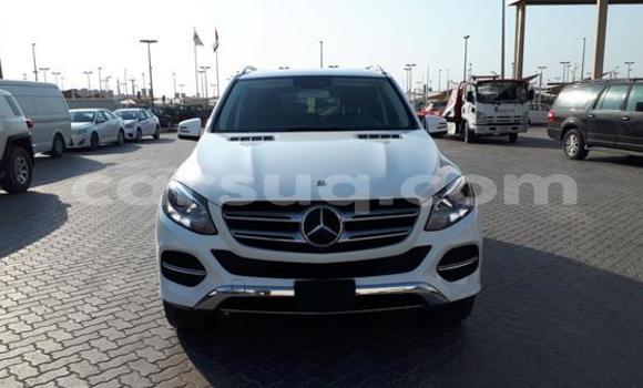 Acheter Occasion Voiture Mercedes‒Benz GLE Blanc à Ati, Batha Region