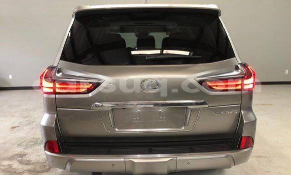 Acheter Occasion Voiture Lexus LX 570 Marron à Abéché, Ouaddai Region Acheter Occasion Voiture Lexus LX 570 Marron à Abéché, Ouaddai Region