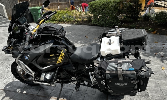Buy Used BMW R1200GS Adventure Black Bike in Bokoro in Chari-Baguirmi Buy Used BMW R1200GS Adventure Black Bike in Bokoro in Chari-Baguirmi