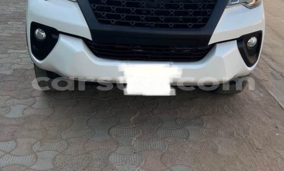 Acheter Occasion Voiture Toyota Fortuner Autre à N'Djamena, Chari-Baguirmi Acheter Occasion Voiture Toyota Fortuner Autre à N'Djamena, Chari-Baguirmi