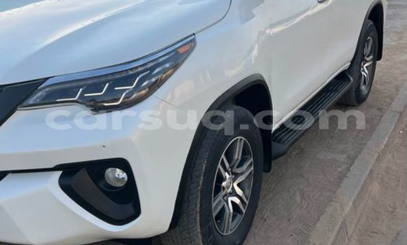 Acheter Occasion Voiture Toyota Fortuner Autre à N'Djamena, Chari-Baguirmi Acheter Occasion Voiture Toyota Fortuner Autre à N'Djamena, Chari-Baguirmi