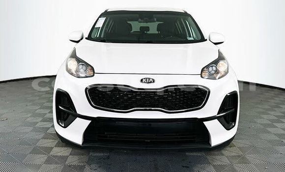 Acheter Occasion Voiture Kia Sportage Blanc à Faya–Largeau, Borkou Region Acheter Occasion Voiture Kia Sportage Blanc à Faya–Largeau, Borkou Region